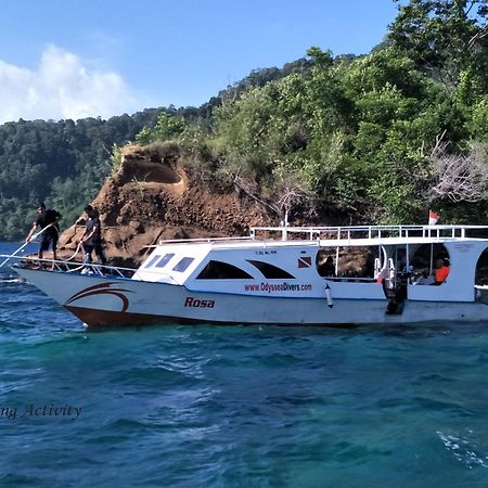 Cocotinos Lembeh A Boutique Dive Lodge Bitung Exteriér fotografie